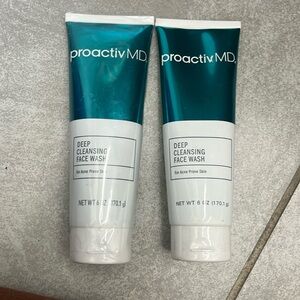 Deep Cleansing Face Wash